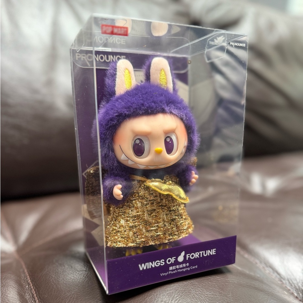 LABUBU x PRONOUNCE - wings of fortune - NIB